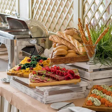 ホテル アルカディア