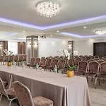 Arcadia Hotel 3*