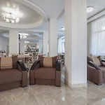 Arcadia 3*